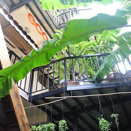 Eco House Apartment Bangkok Exterior foto