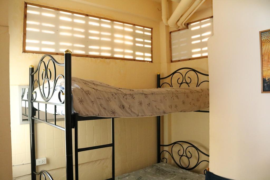 Eco House Apartment Bangkok Exterior foto