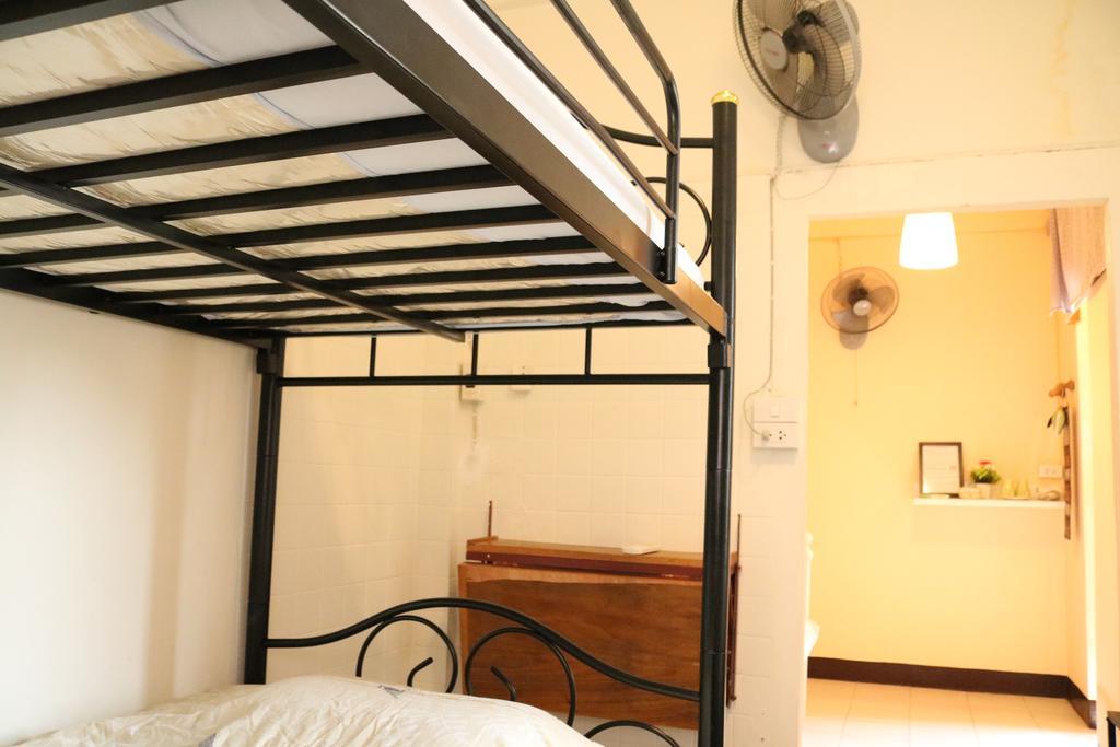 Eco House Apartment Bangkok Exterior foto